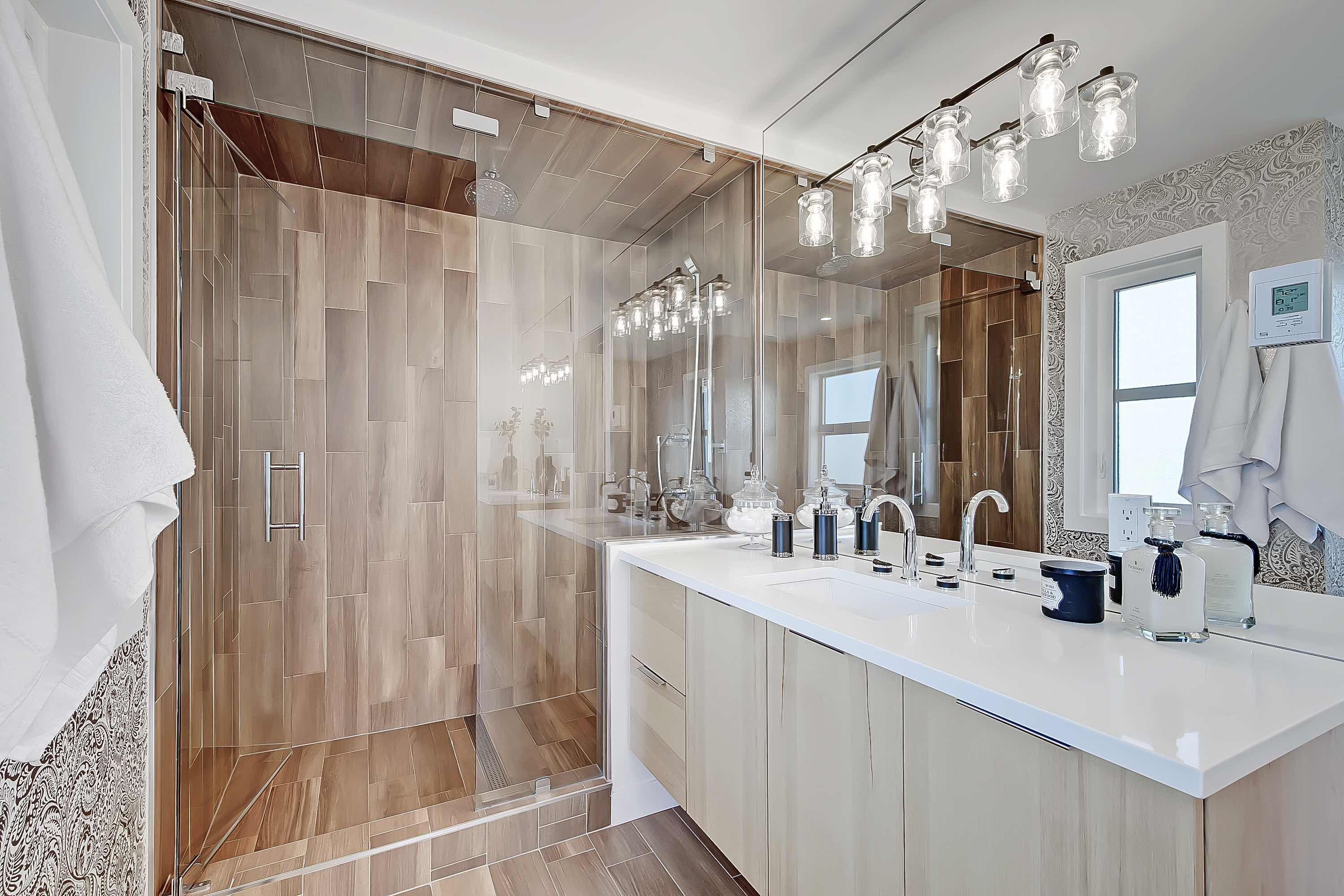 Bathroom Renovations 38